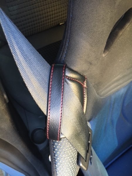 画像3: 合皮製あっずシートベルトガイド (3)